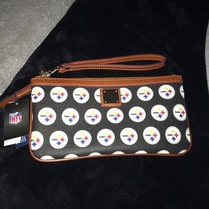 Dooney & Bourke Steelers NWT